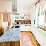 110m2 In Graz-saint Peter - Free Parking Apartament *