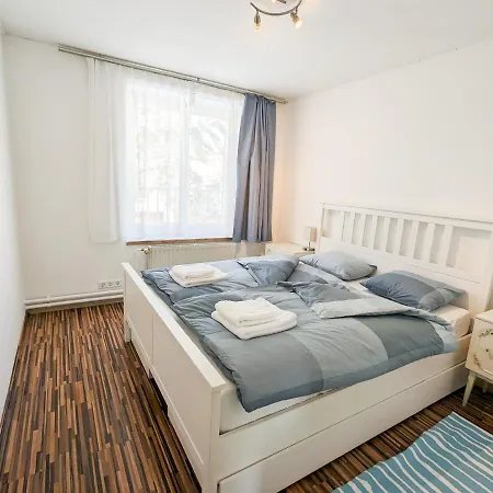 Apartment 110m2 In Graz-saint Peter - Free Parking